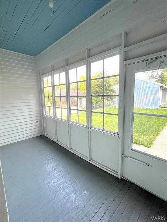 220 E Center St - Photo 7 of 8