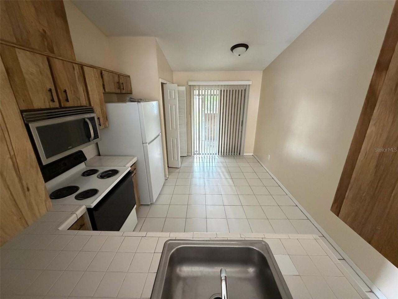 2714 Adela Ave - Photo 3 of 6