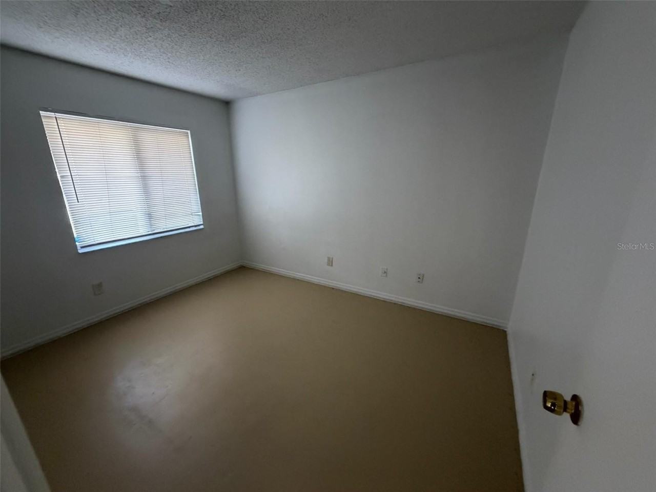 2714 Adela Ave - Photo 4 of 6