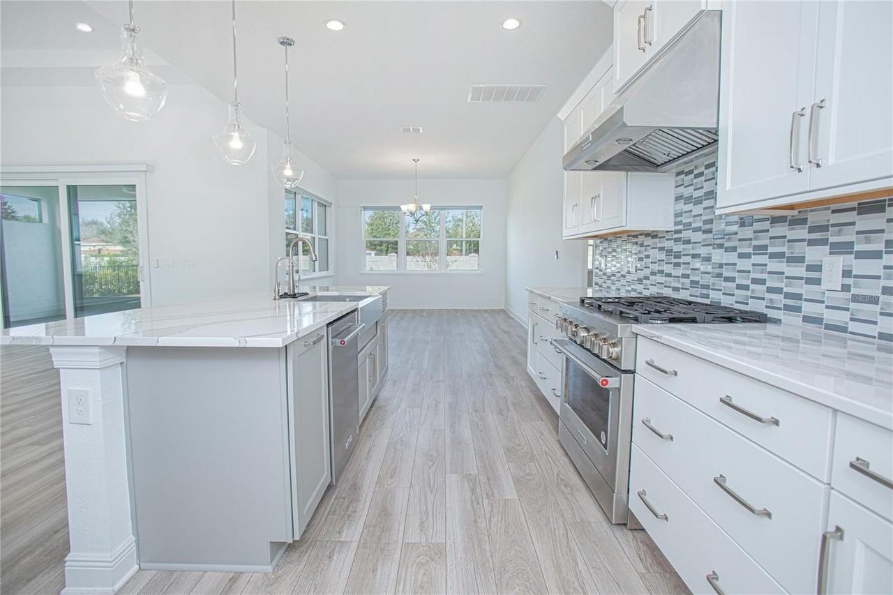 12034 Sprite Ln - Photo 7 of 39