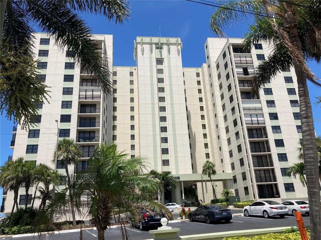 3820 Gulf Blvd #808