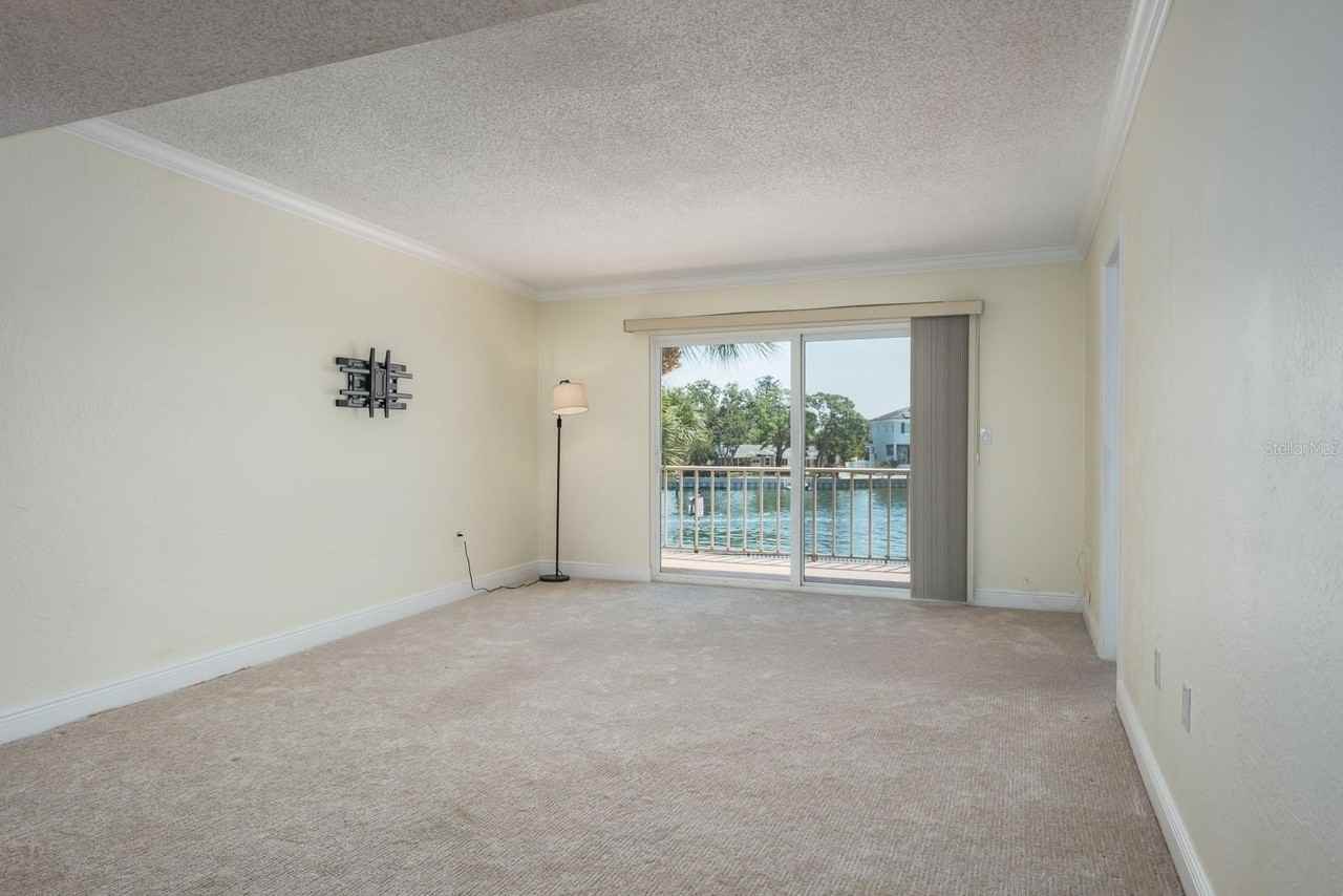 1361 Snell Isle Blvd Ne #6 - Photo 7 of 27