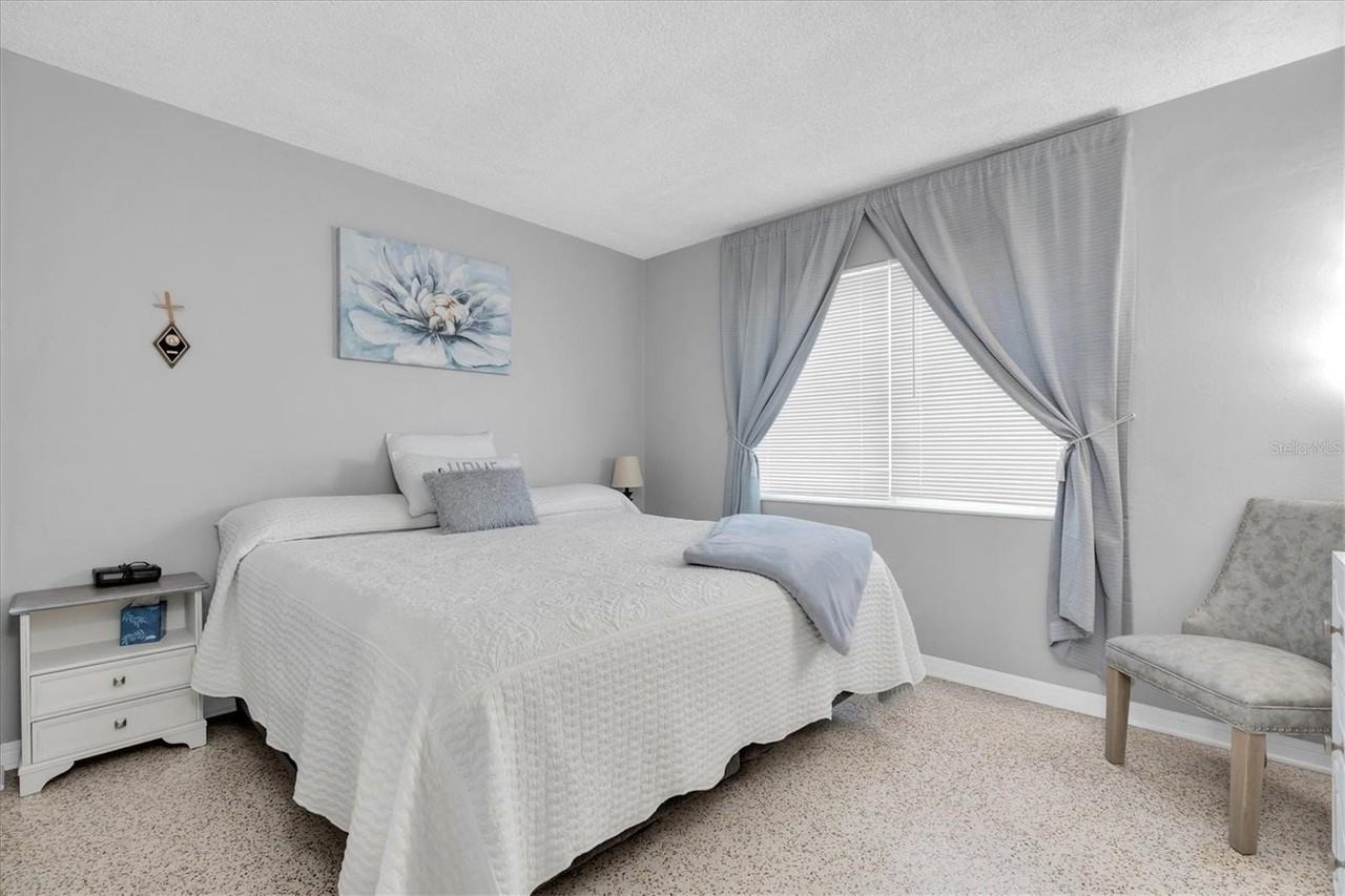 121 46th Ave #2A - Photo 5 of 15