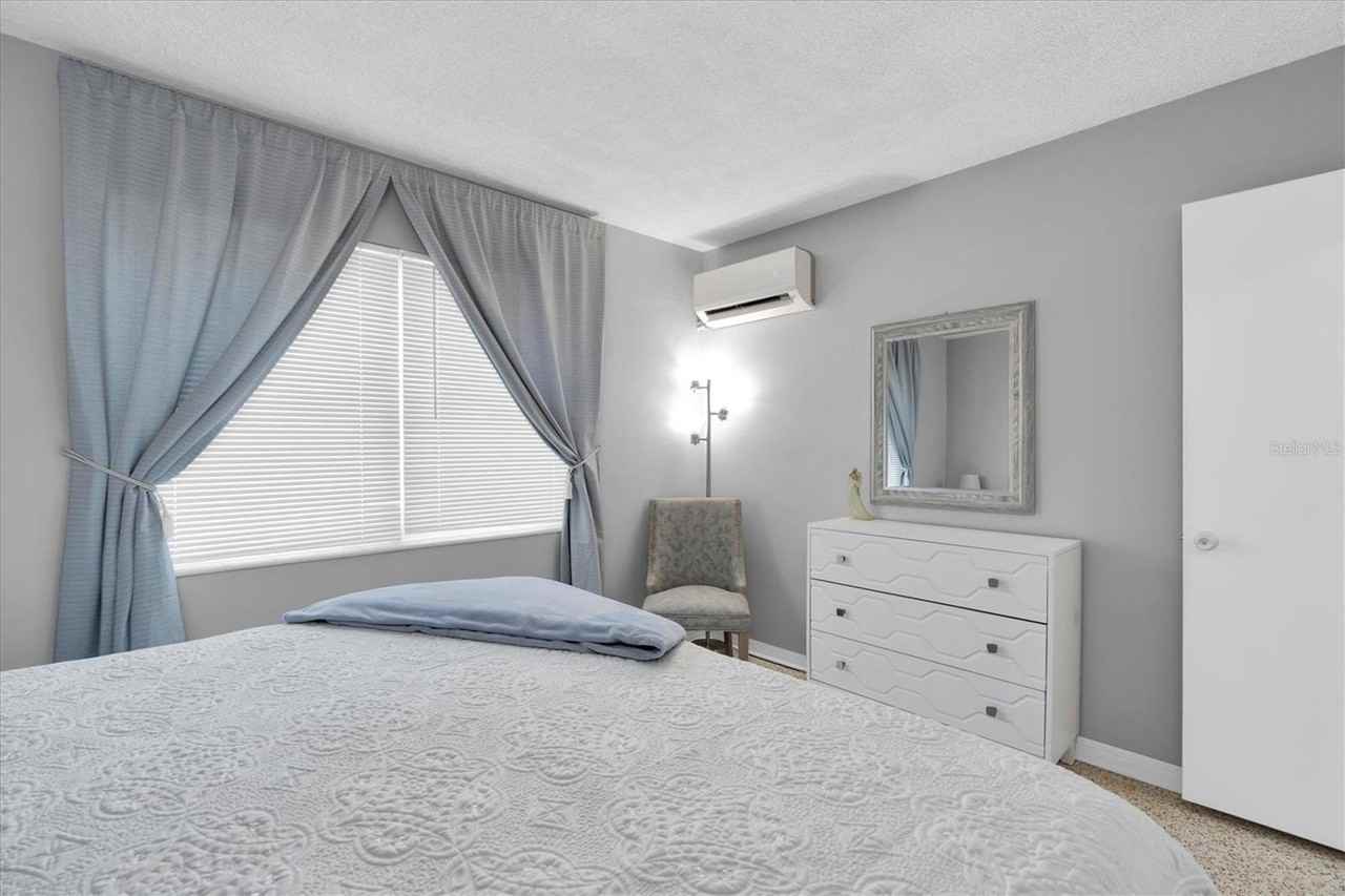 121 46th Ave #2A - Photo 6 of 15