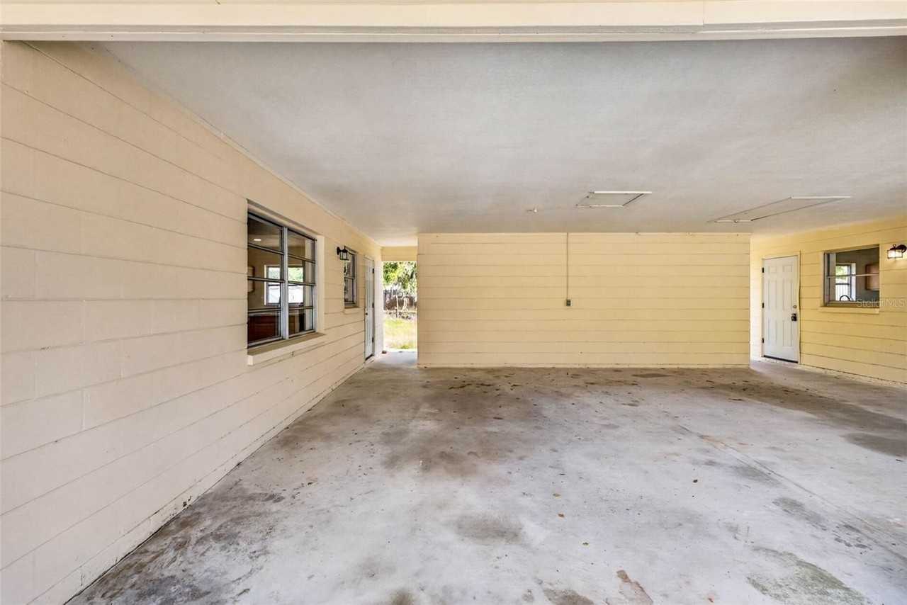 34816 Evergreen Way - Photo 4 of 37