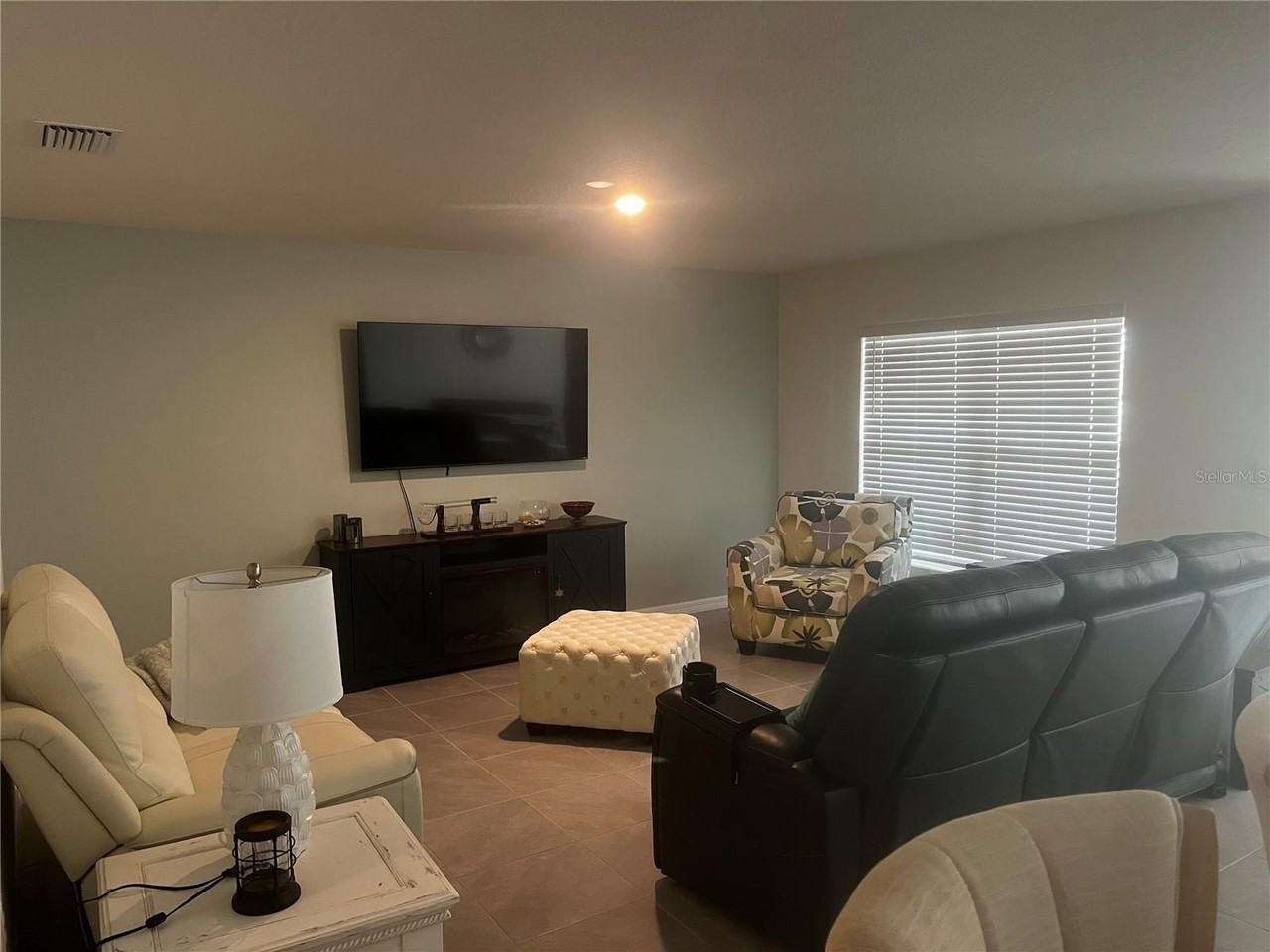 7718 Rome Ln - Photo 3 of 20