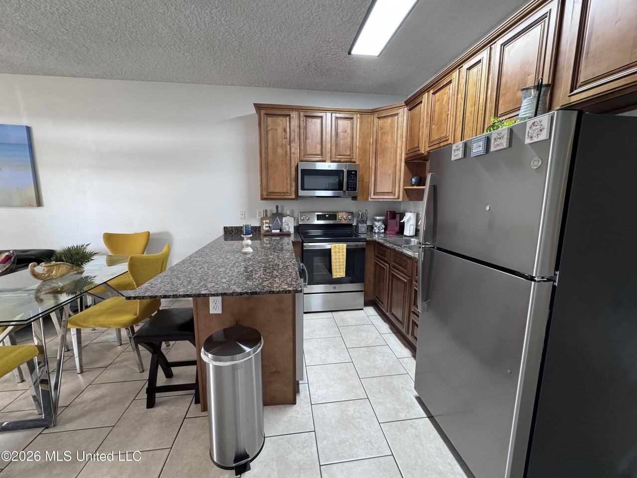 1100 Century Oaks Dr Apt A - Photo 5 of 25