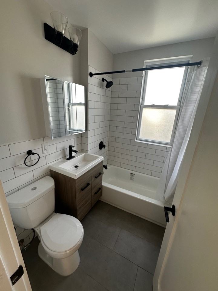 333 Elm StreetApartment C5 #C5 - Photo 7 of 8