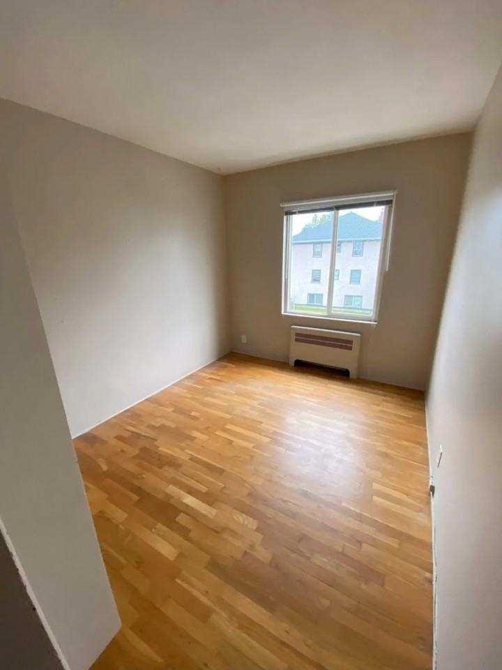 1015 West 13th Avenue #304 - Photo 6 of 14