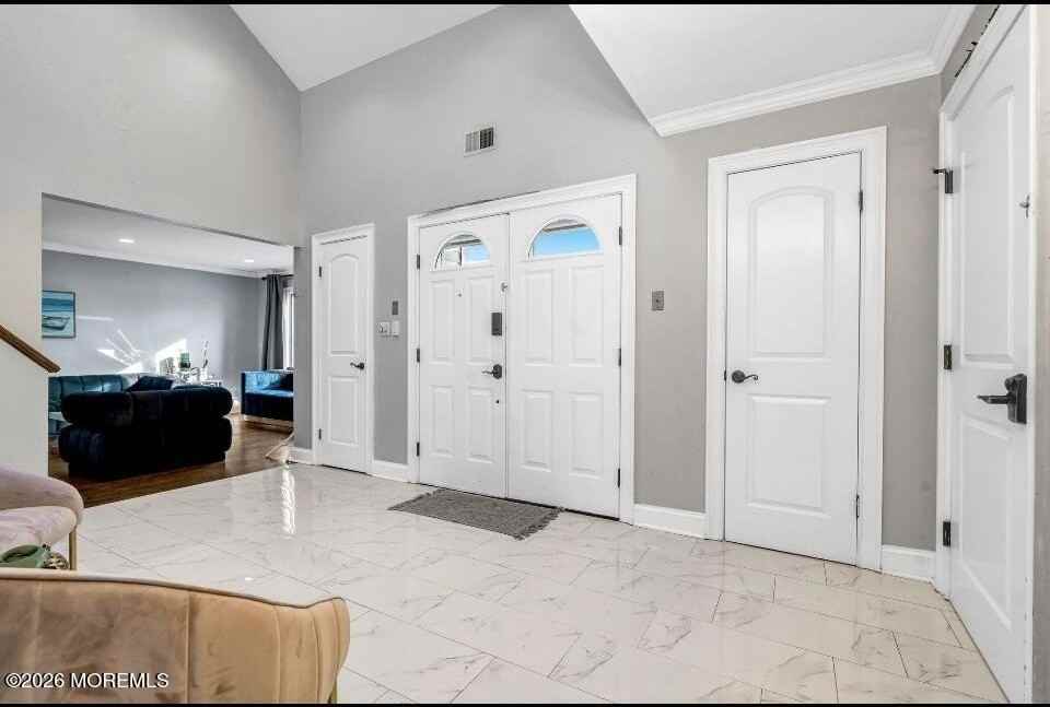 28 Musket Ln - Photo 5 of 34