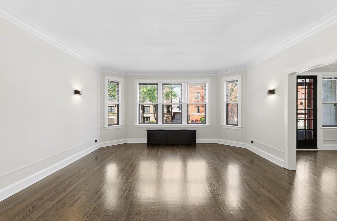6851 S Paxton Ave #1N - Photo 5 of 14