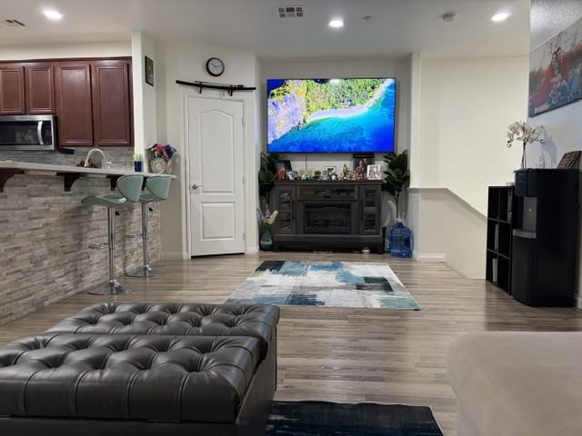 5084 Plaza Promenade - Photo 2 of 17