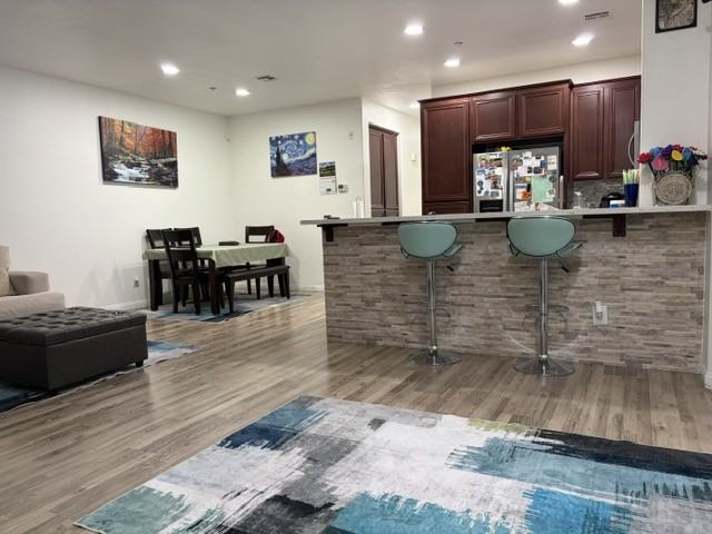 5084 Plaza Promenade - Photo 4 of 17