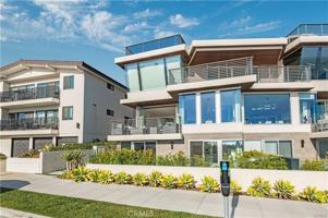 featured image of 810 Esplanade #C