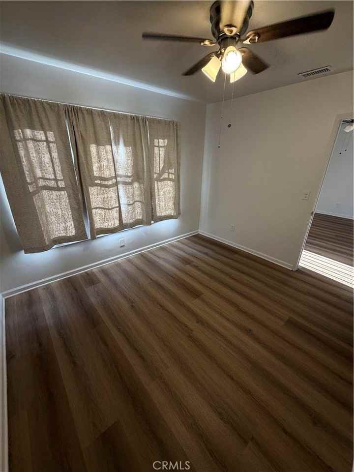 7197 Garden Dr - Photo 3 of 9