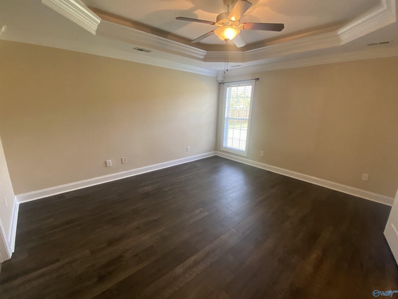 7502 Parktrace Ln Se - Photo 6 of 14