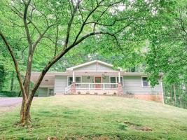 featured image of 239 Garren Cove Rd