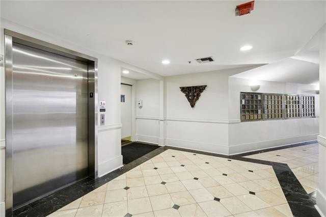 700 S Peters St #316 - Photo 4 of 20
