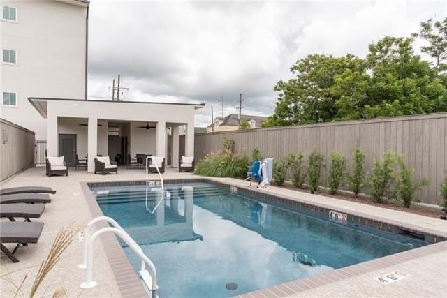 2100 Saint Thomas St #101 - Photo 3 of 15