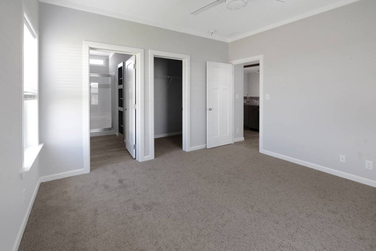 1459 Whispering Pines Loop - Photo 5 of 22