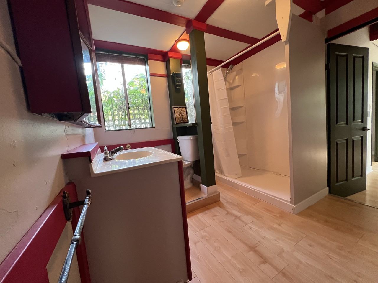 2146 Yew Street #B - Photo 6 of 9