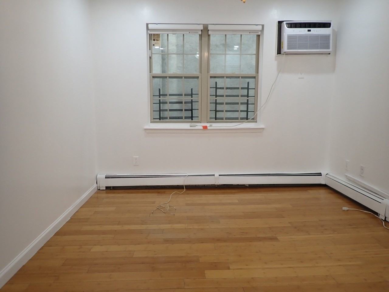 334 Saratoga Ave #2 - Photo 7 of 12