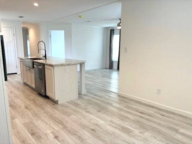903 S Katie Ave - Photo 3 of 13