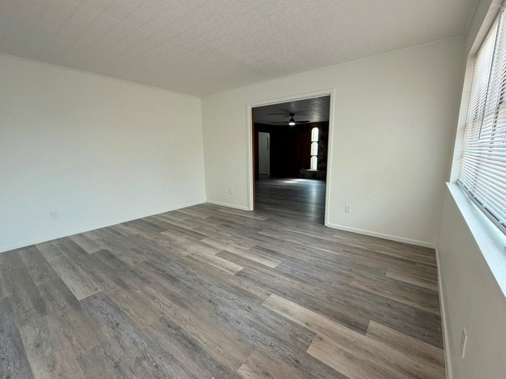 3916 Boulder Ave - Photo 2 of 23