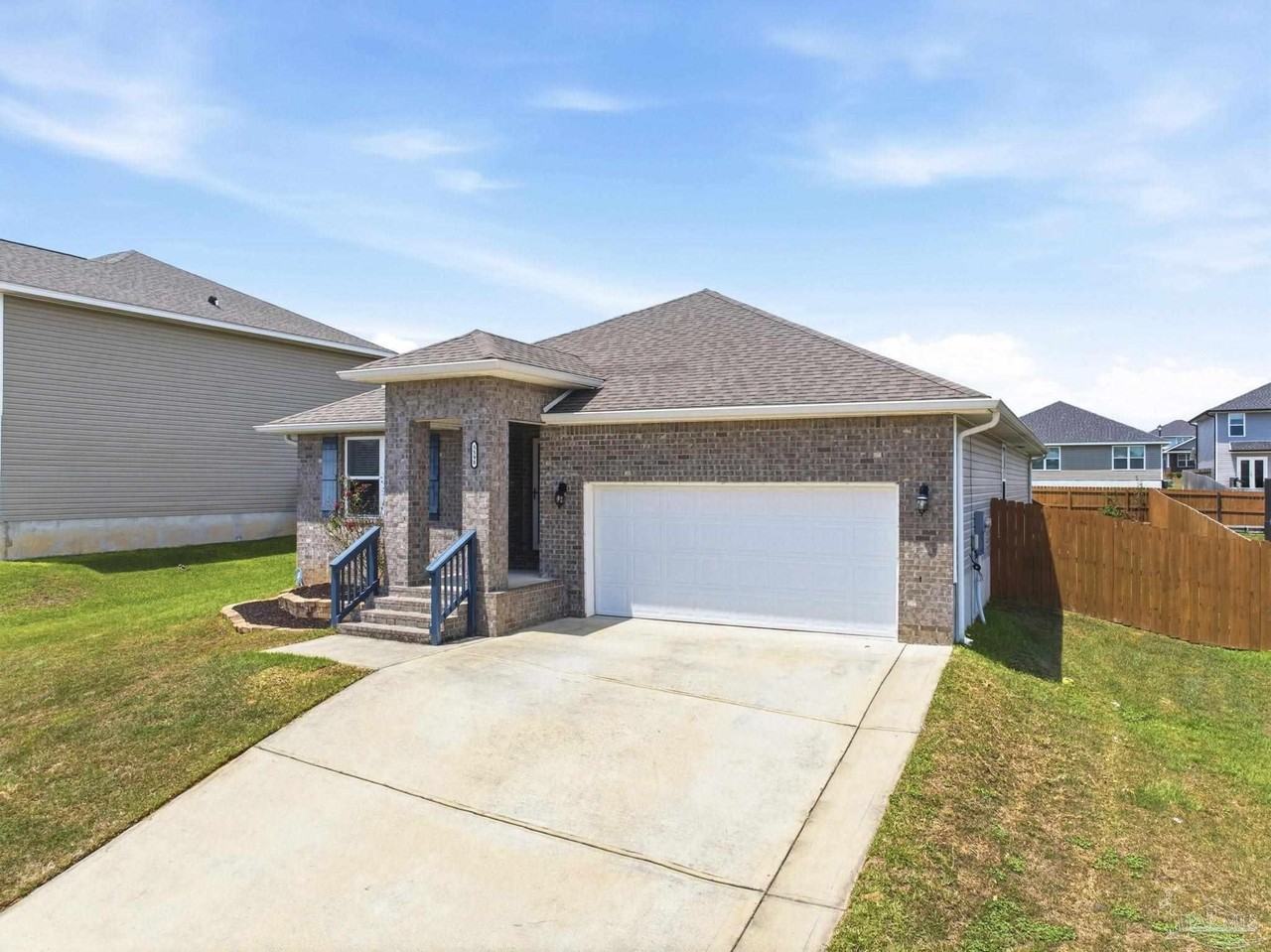 5598 Guinevere Ln - Photo 3 of 27