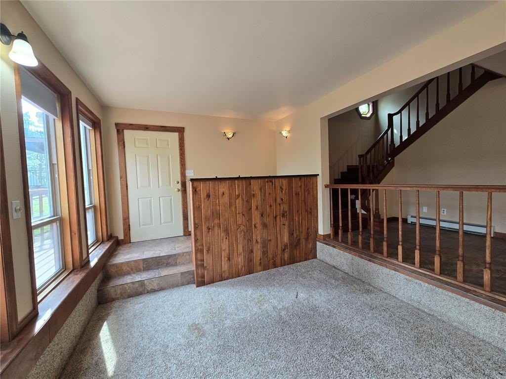 148 Illini Dr - Photo 7 of 42
