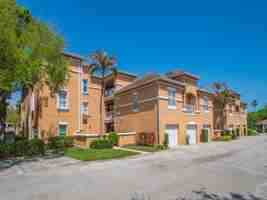 featured image of 5020 Fairways Cir #J202