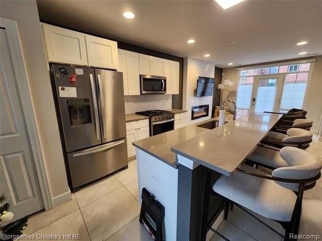 248 Erskine St - Photo 7 of 18