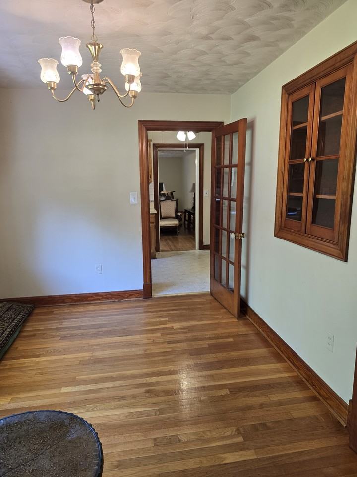 9517 Brock Rd #1 - Photo 5 of 28