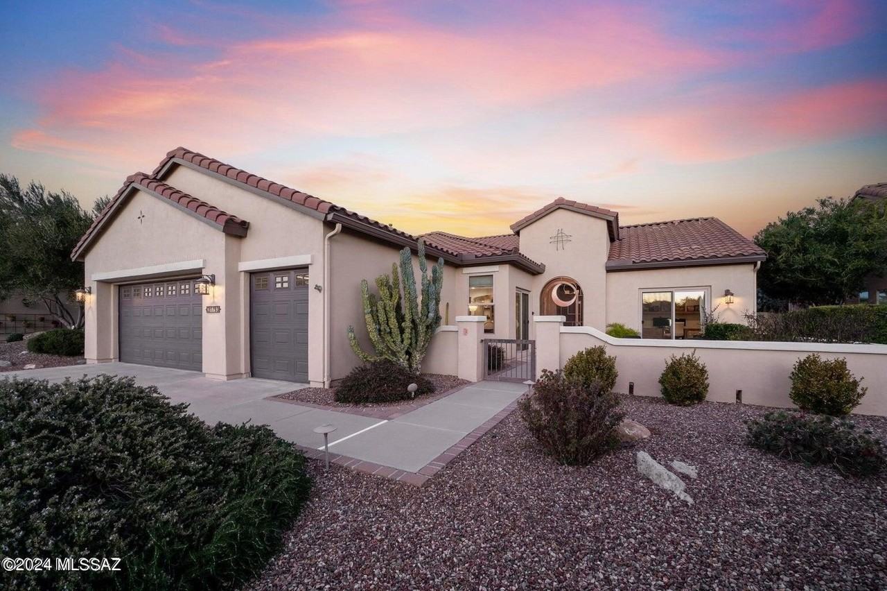 31793 S Gulch Pass Rd - Photo 2 of 46
