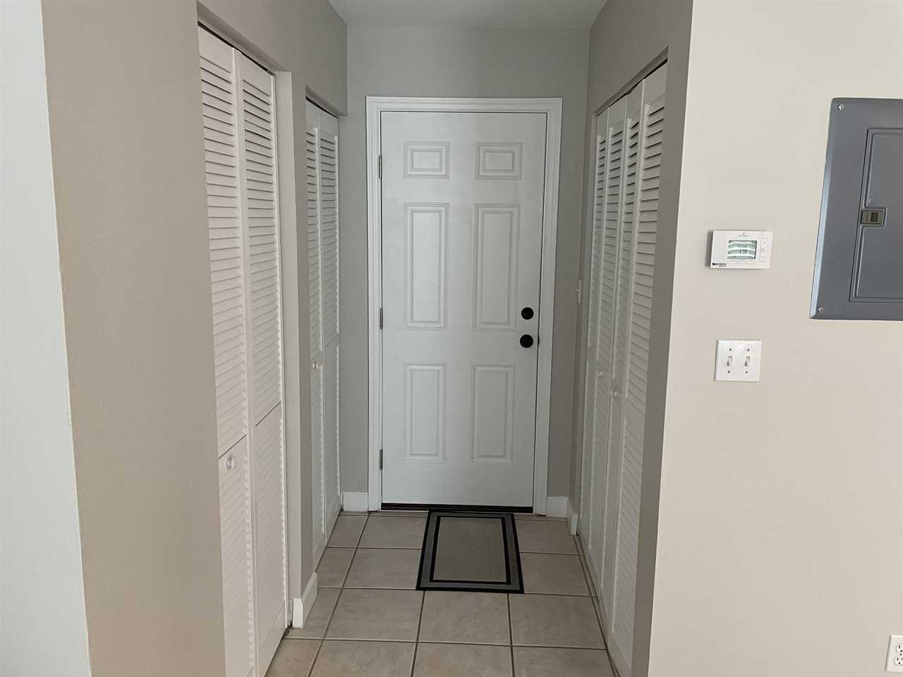 3980-1 Grove Park Dr - Photo 5 of 18