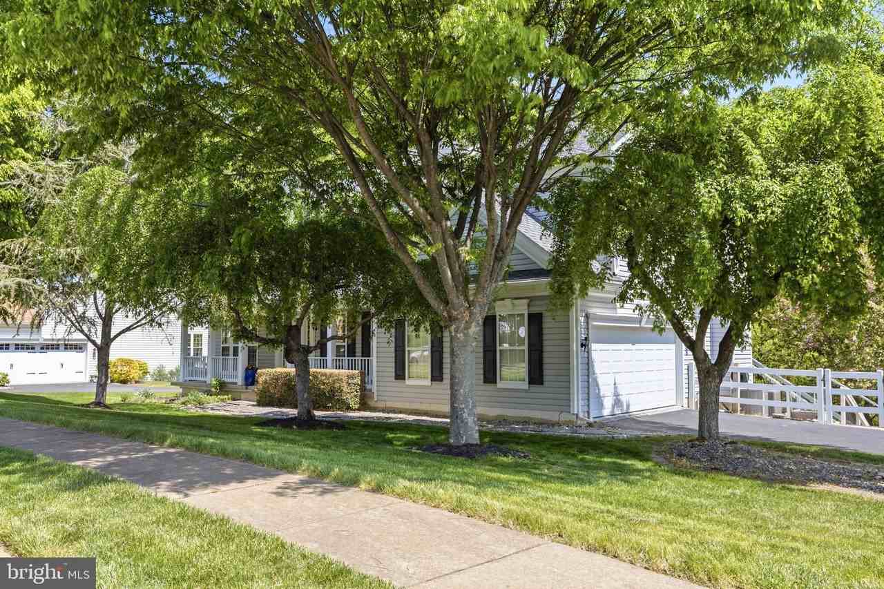307 Winterthur Ln - Photo 2 of 50
