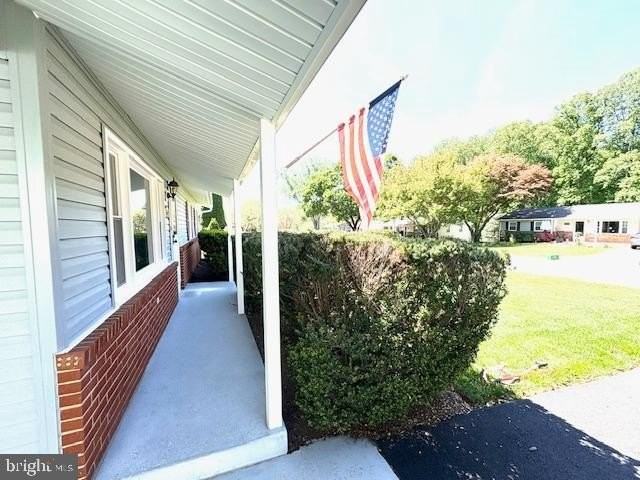 12141 Suffolk Ter