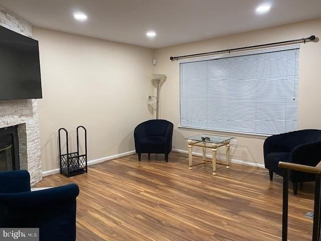695 Mount Lubentia Ct W - Photo 3 of 26