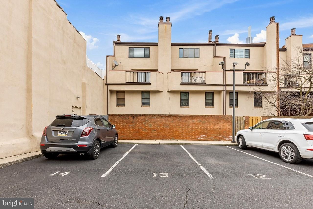228 N 22nd St #A - Photo 5 of 30