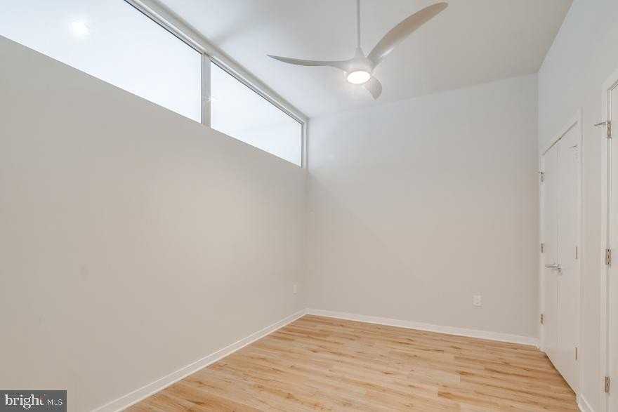 412 S 13th St #209 - Photo 6 of 17
