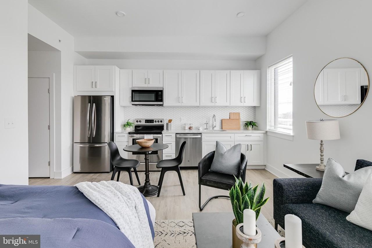 2201 Washington Ave #307 - Photo 7 of 16
