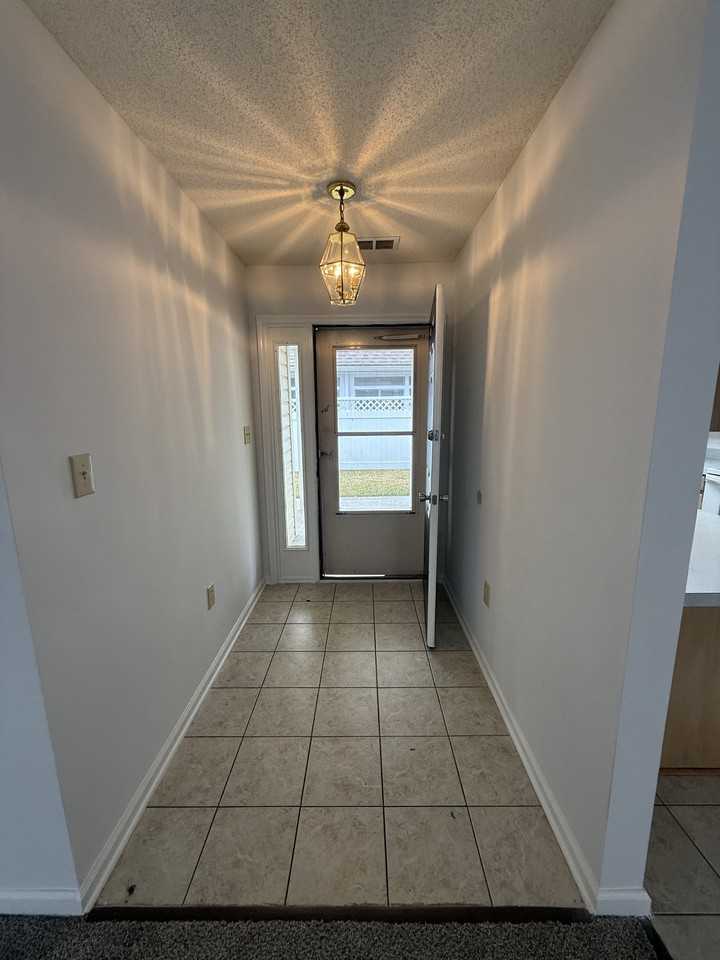 123 Wagon Wheel Ln - Photo 6 of 28