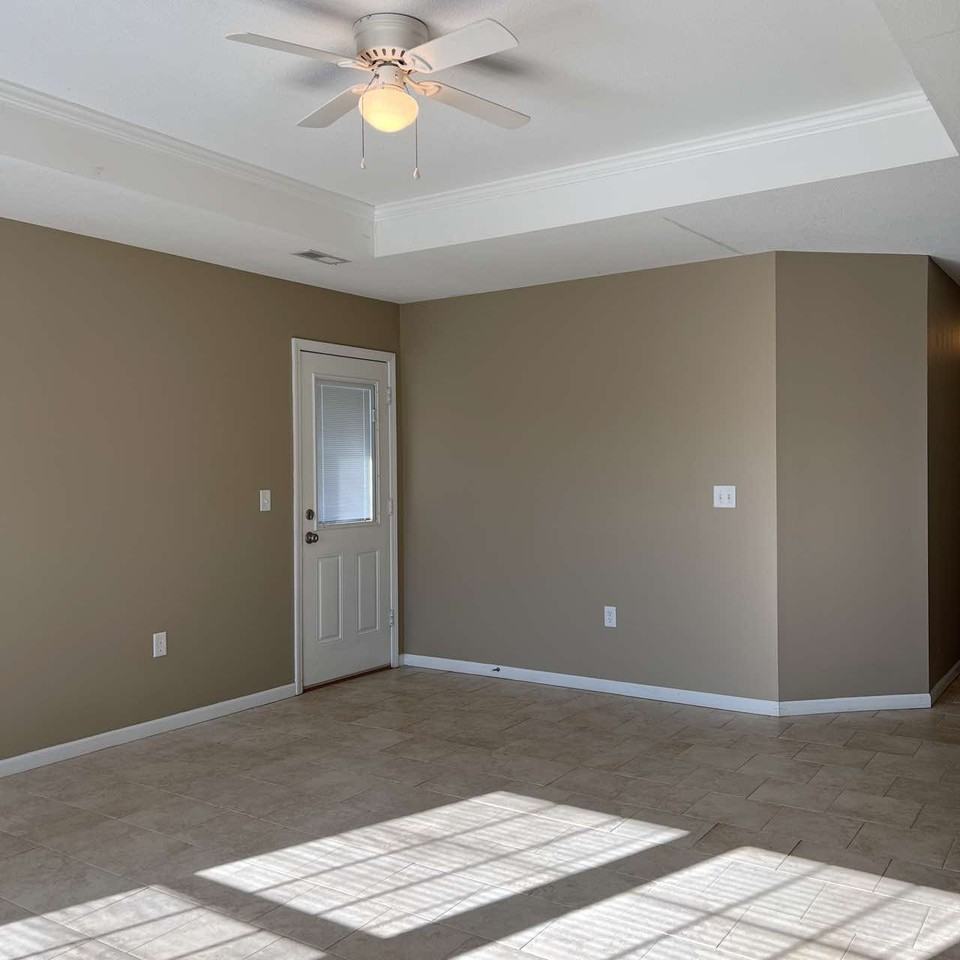 613A W Market St #2 - Photo 2 of 13