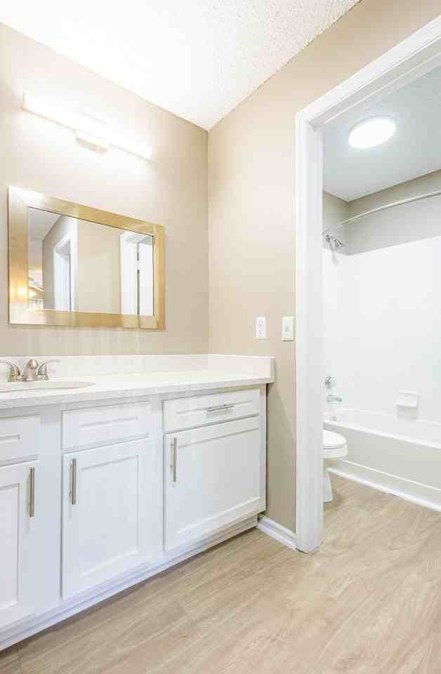 Caledon Apartments - Photo 7 of 50
