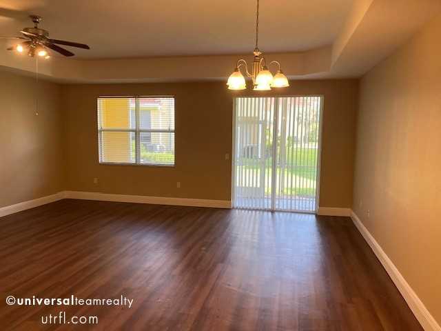 9800 Solera Cove Pointe #9800 - Photo 4 of 18