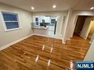 211 Hillside Ave - Photo 3 of 15