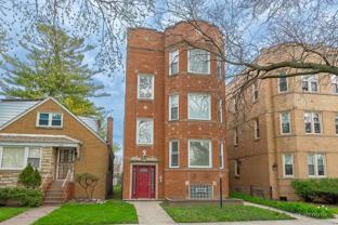 8225 S Prairie Ave - Photo 1 of 1