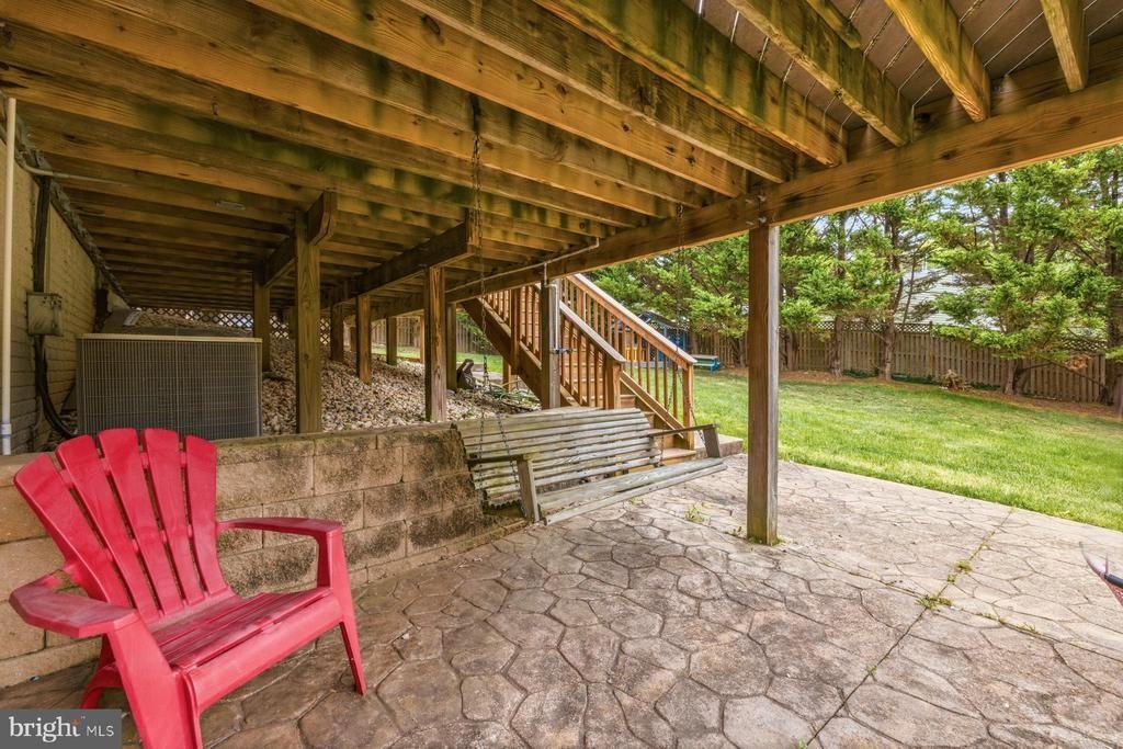 21 Nickelby Ct - Photo 6 of 40