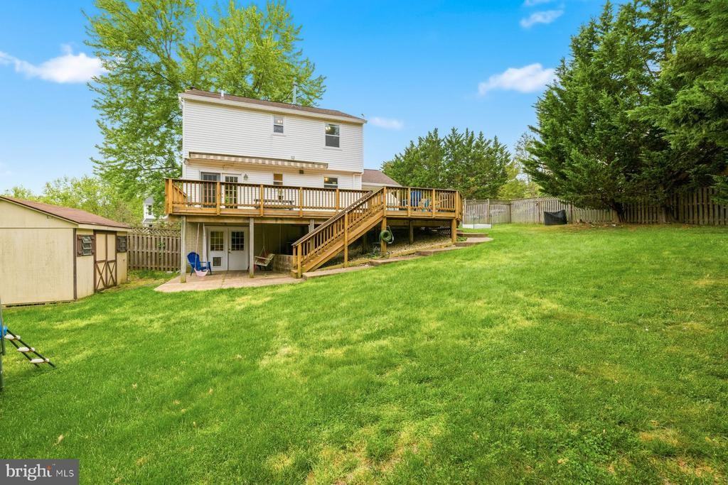 21 Nickelby Ct - Photo 7 of 40
