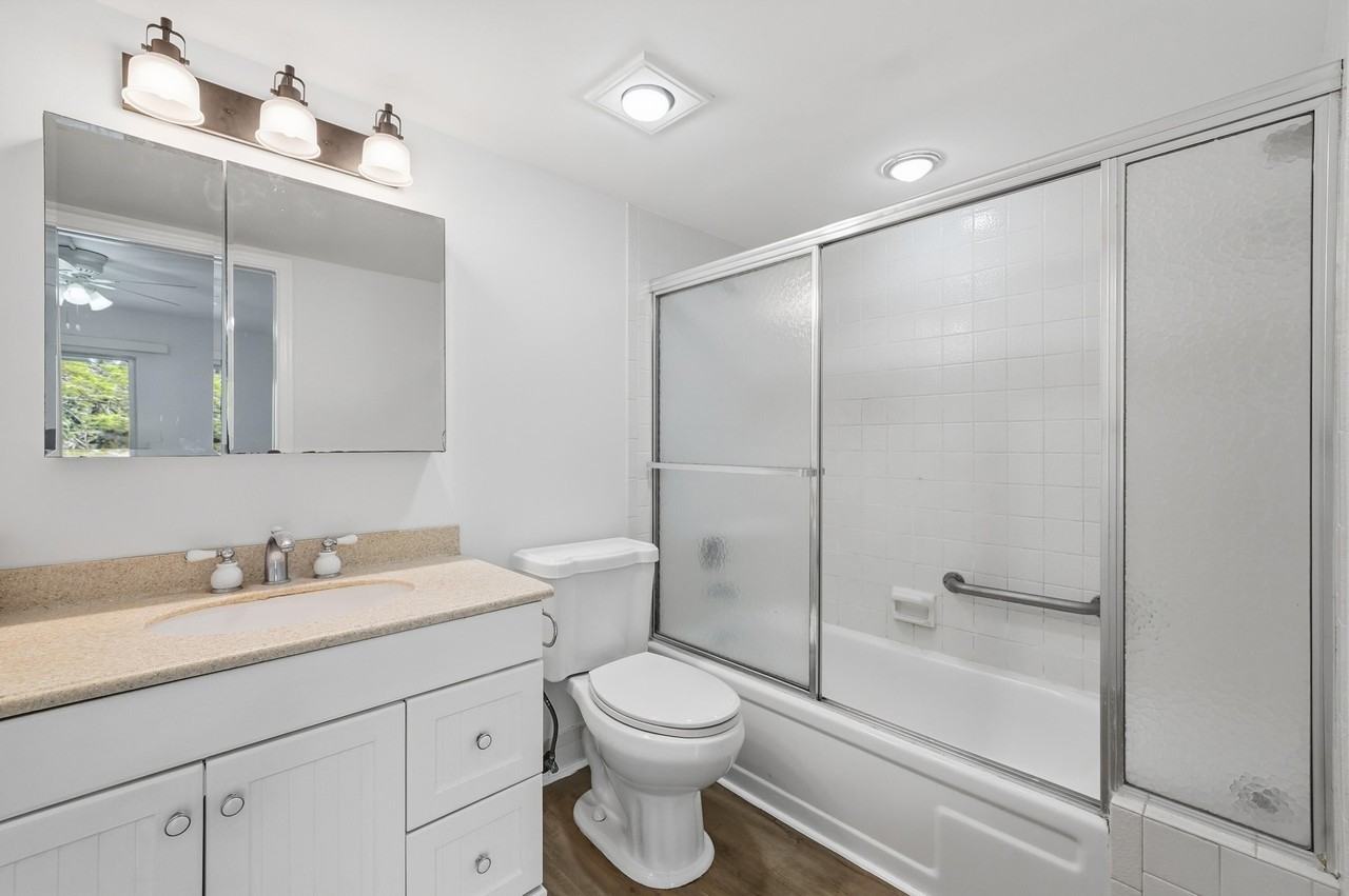 2401 Antigua Cir - Photo 3 of 26